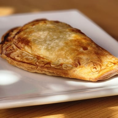 Empanada au poulet et aux poireaux