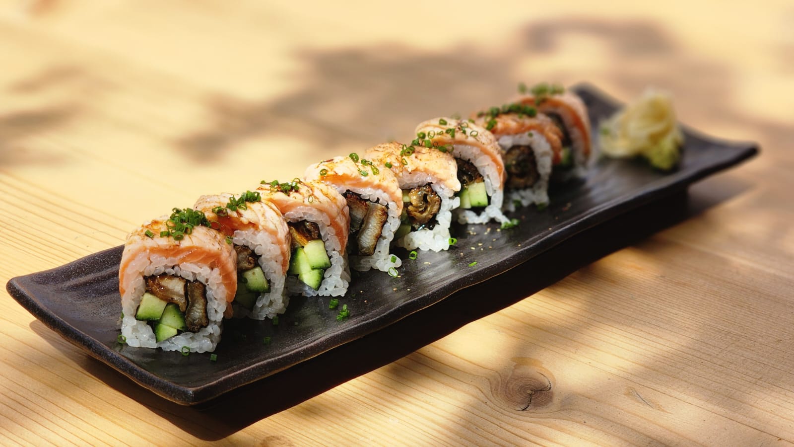 UNAGI ROLL 8PZ